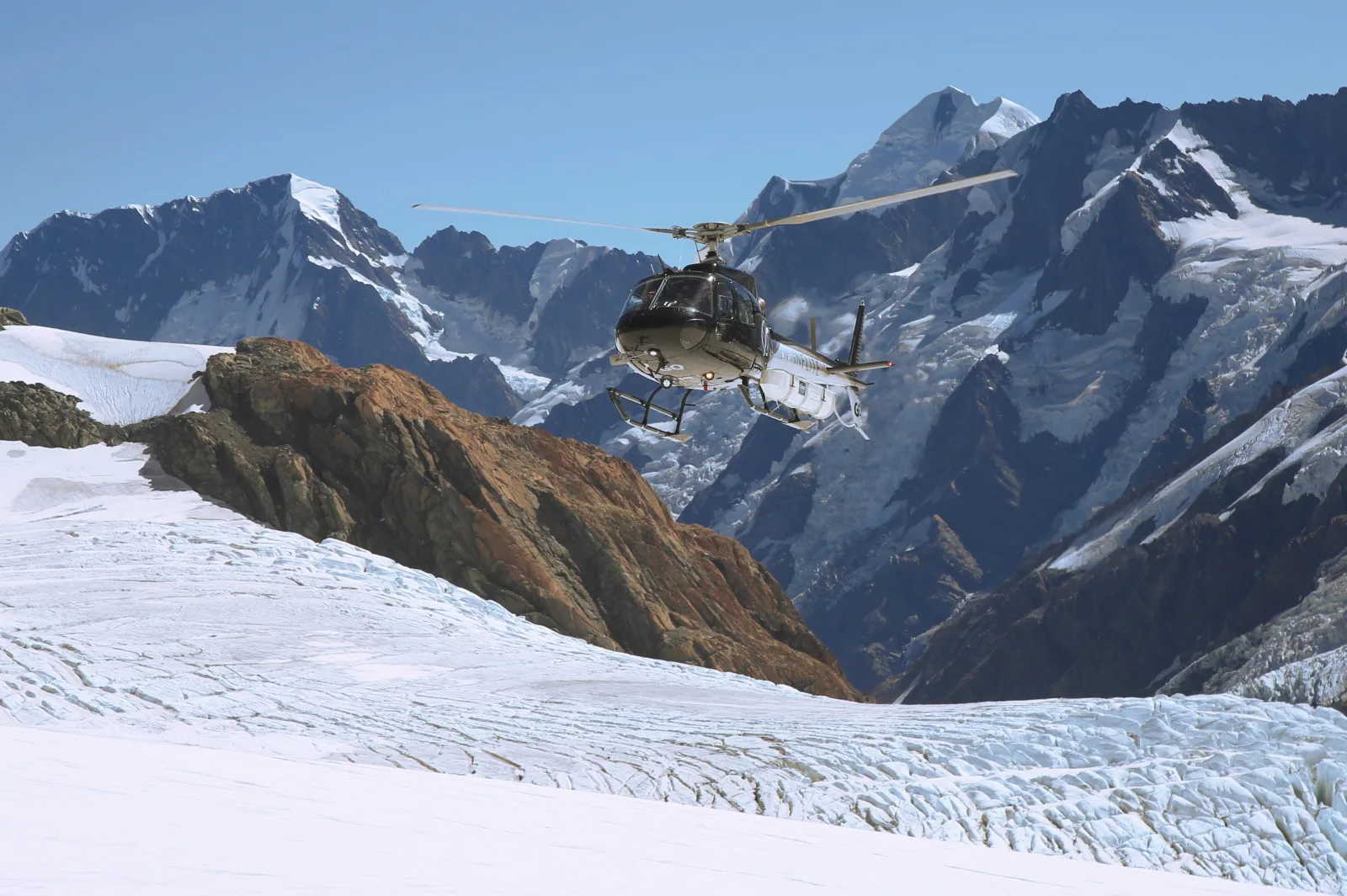 Franz Josef: 30-min Flight Franz Josef & Tasman Glaciers