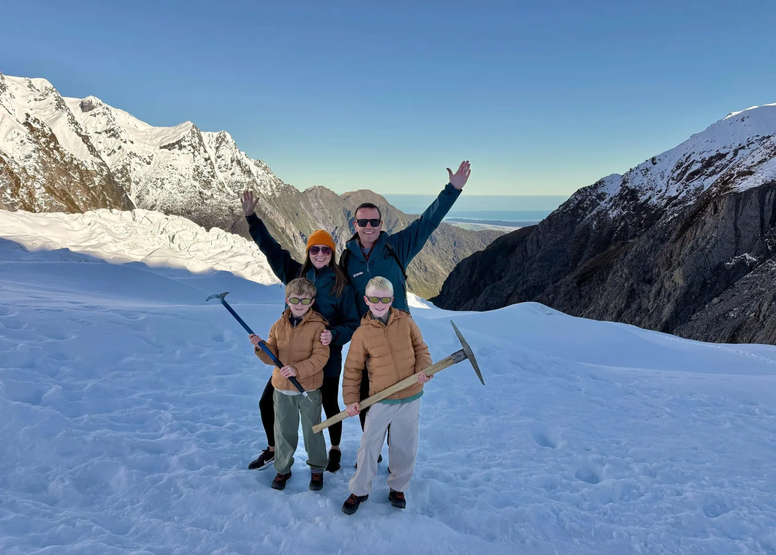 Franz Josef: Scenic Helicopter Flight & Glacier Landing